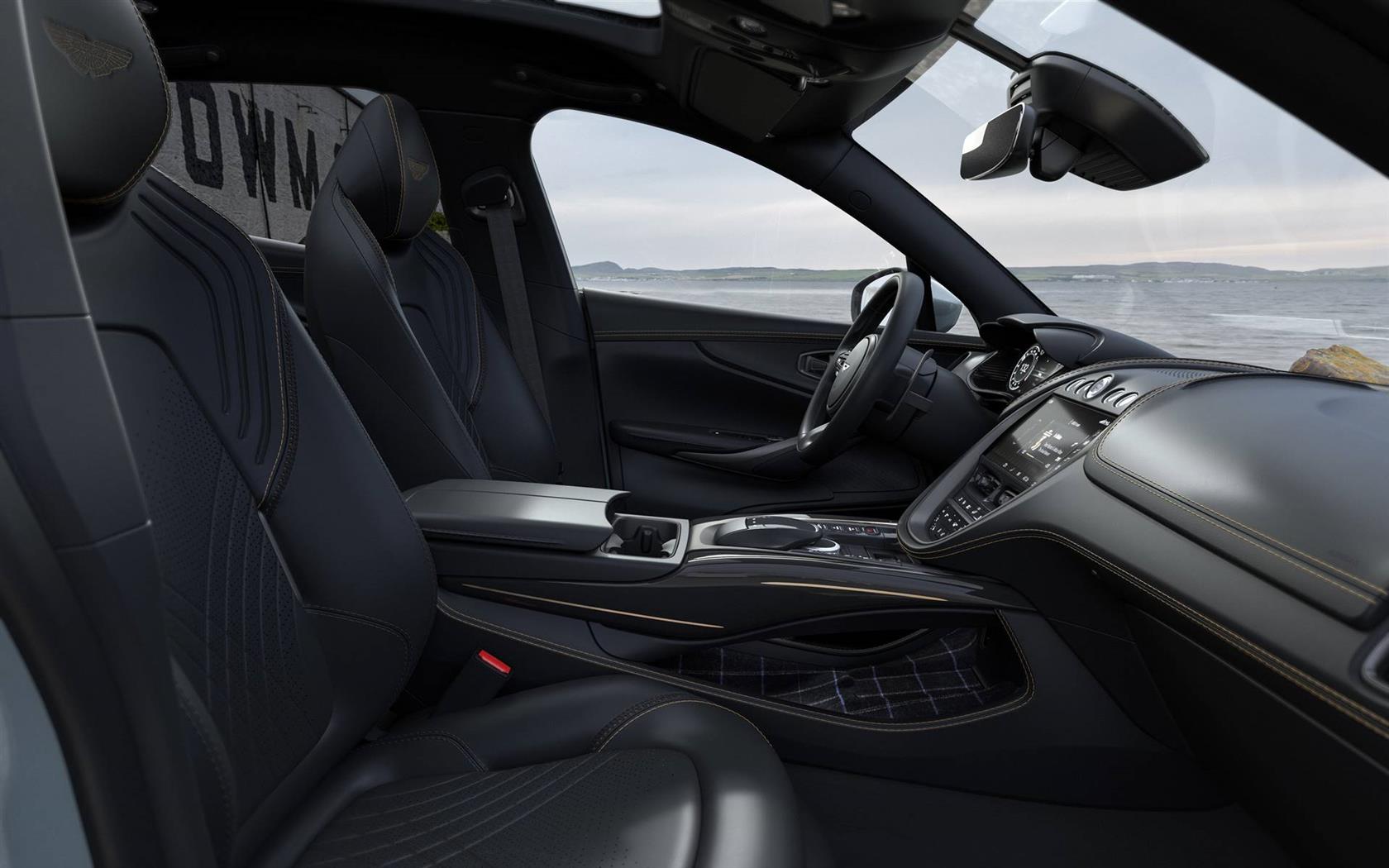 2021 Aston Martin DBX Bowmore Edition